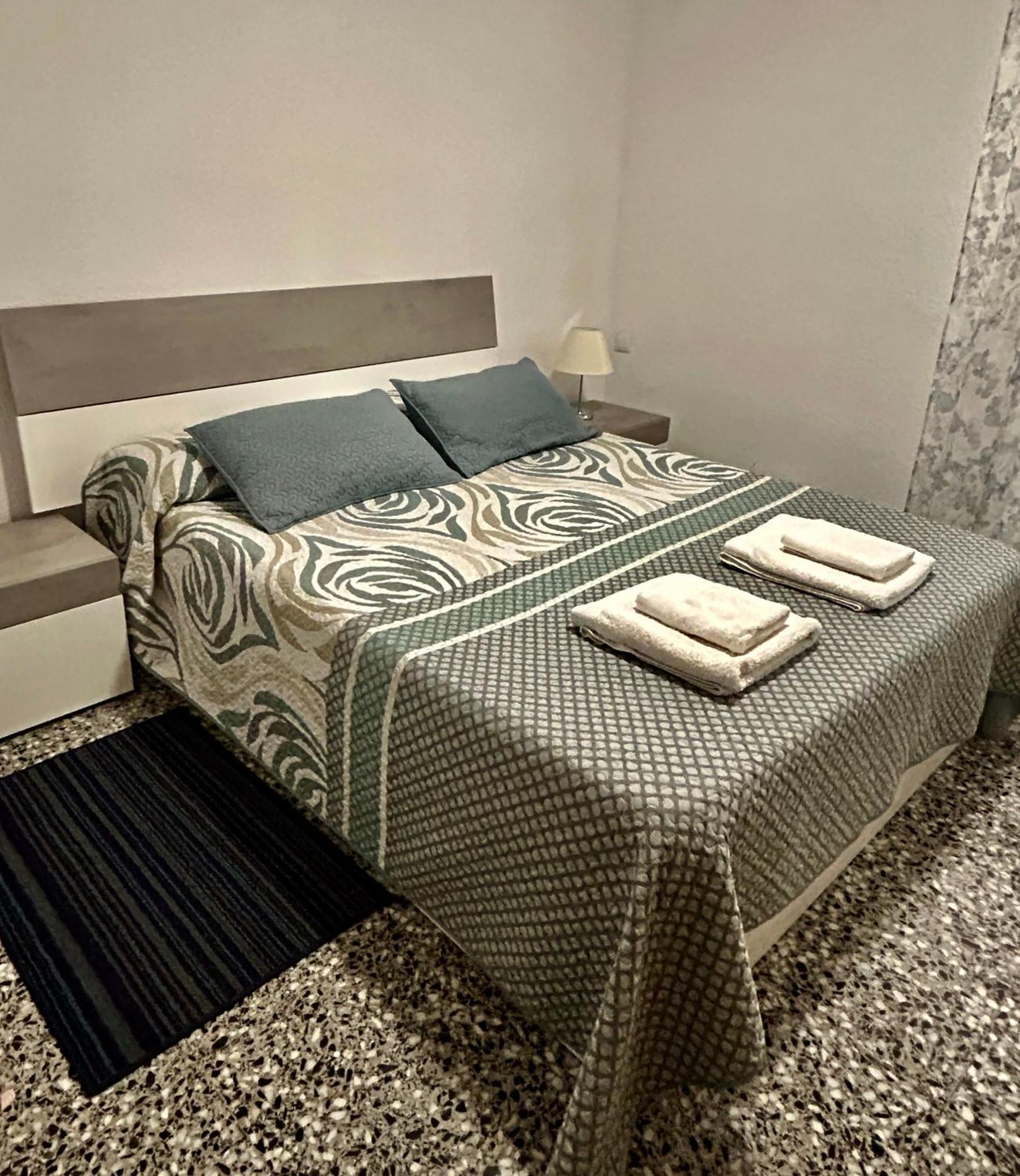 Alicante Central Market Living מראה חיצוני תמונה